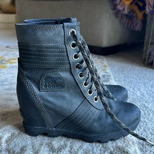 Sorel Wedge Boots